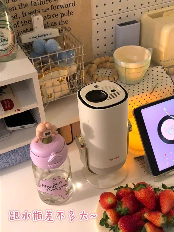 观看攻略当贝Smart1带你畅享大屏盛宴pg电子免费模拟器2025元宵晚会投影仪(图2)
