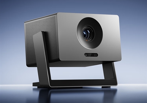 布：4K分辨率、1000流明CVIA亮度pg模拟器4399元！小米激光投影仪3发(图2)